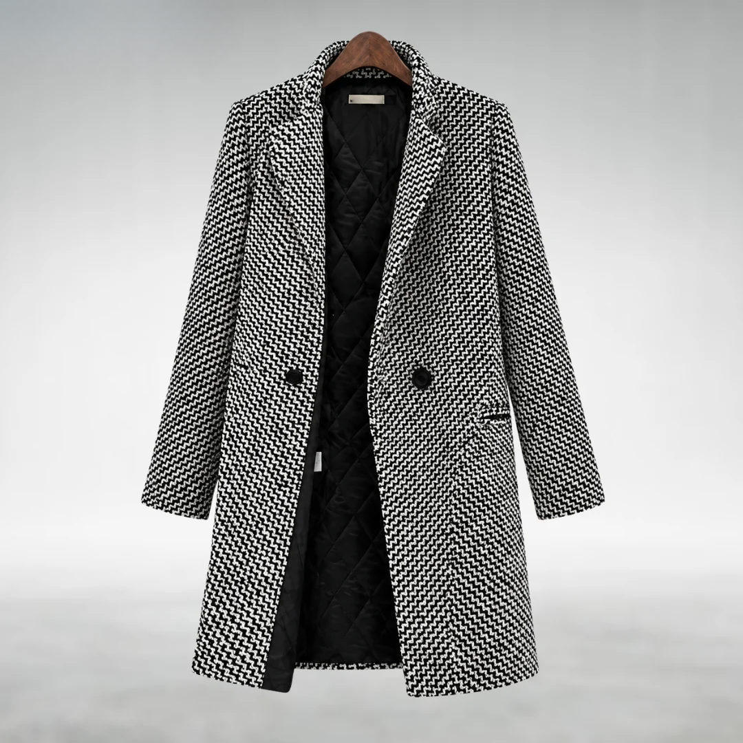 Ginevra - cappotto lungo pied de poule, dettaglio capo su appendiabiti