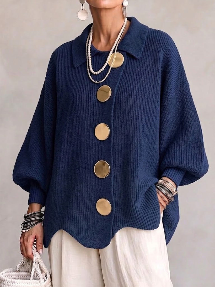 Carolina - cardigan oversize nero con bottoni dorati, vista frontale